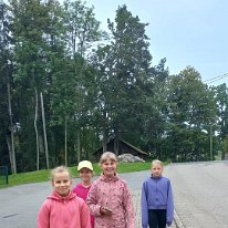 81e75ba9-75c0-4d44-b235-aec6c4bdb657