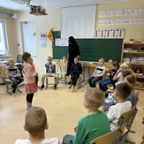 fb4ecb9b-c8bb-493e-b6e7-e41469902688