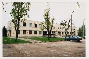 1995